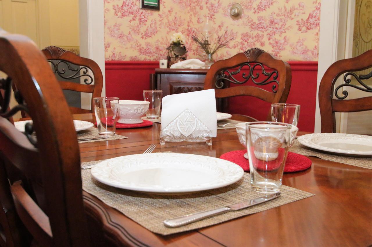 Skye Cottage Bed & Breakfast Central City Zewnętrze zdjęcie